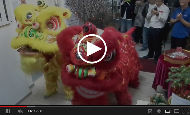Lion dance-Chinese New year Celebration 2013 EARTH TREK 